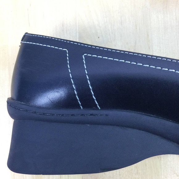 Indigo Women's Leather White Stitch Square Toe Buckle Slip On Wedge Loafer 7M - Picture 14 of 16